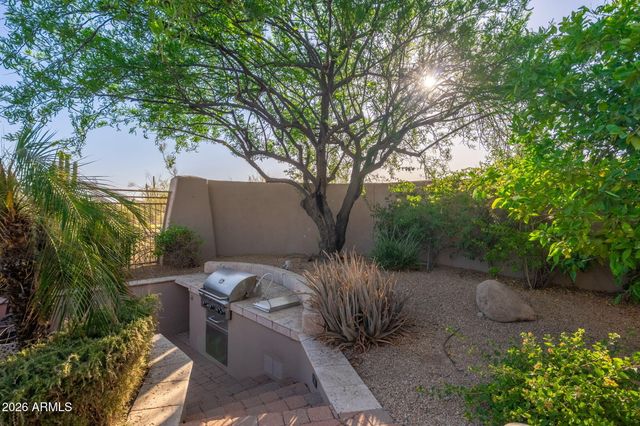 7941 E WINDWOOD Lane, Scottsdale, AZ 85255