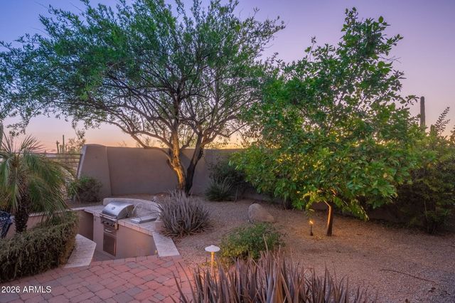 7941 E WINDWOOD Lane, Scottsdale, AZ 85255