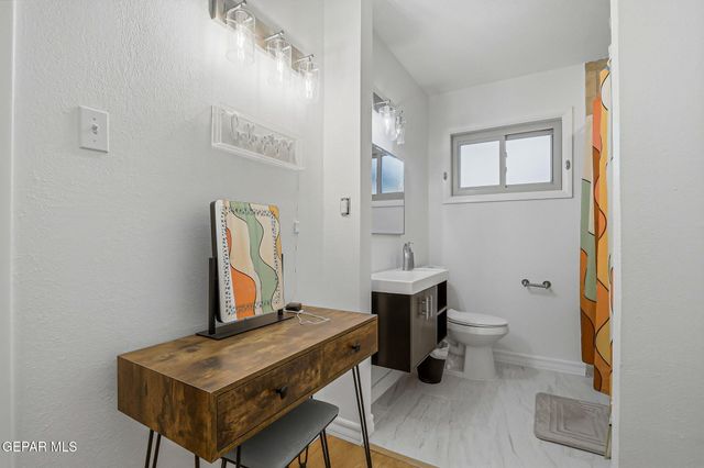 4000 BANCROFT Drive, El Paso, TX 79902