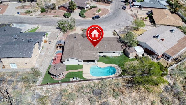 4000 BANCROFT Drive, El Paso, TX 79902