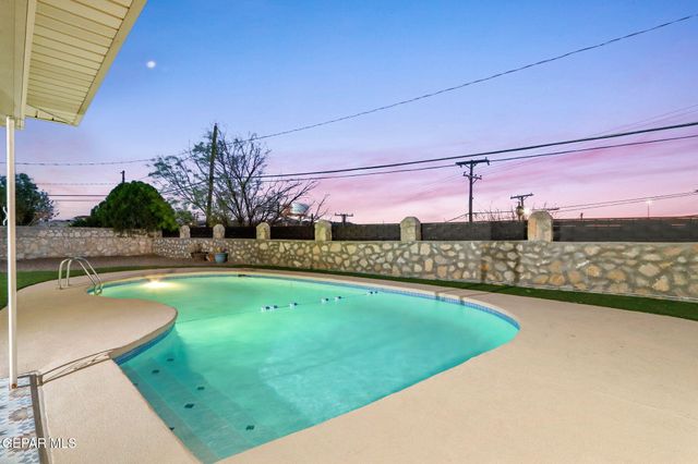 4000 BANCROFT Drive, El Paso, TX 79902