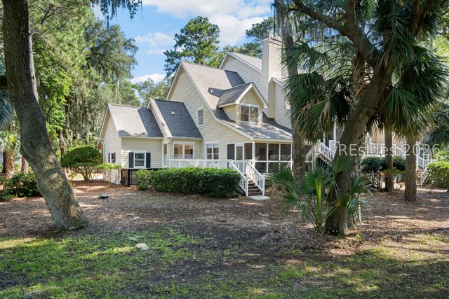15 Plantation Homes Dr, Daufuskie Island, SC 29915