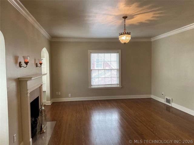 1350 E 19th Street B, Tulsa, OK 74120