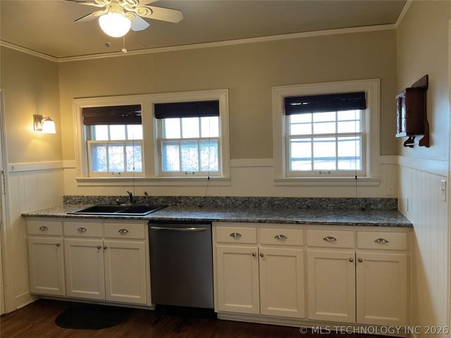 1350 E 19th Street B, Tulsa, OK 74120