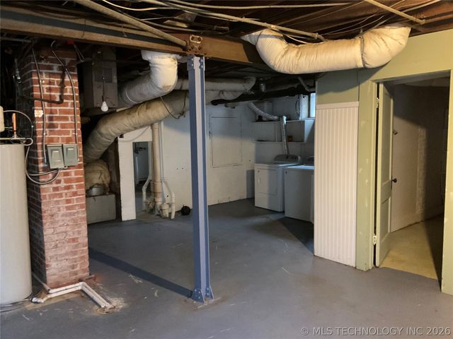 1350 E 19th Street B, Tulsa, OK 74120