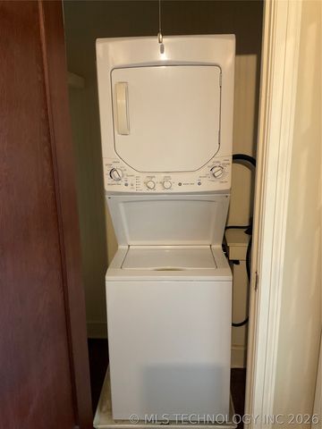 1350 E 19th Street B, Tulsa, OK 74120