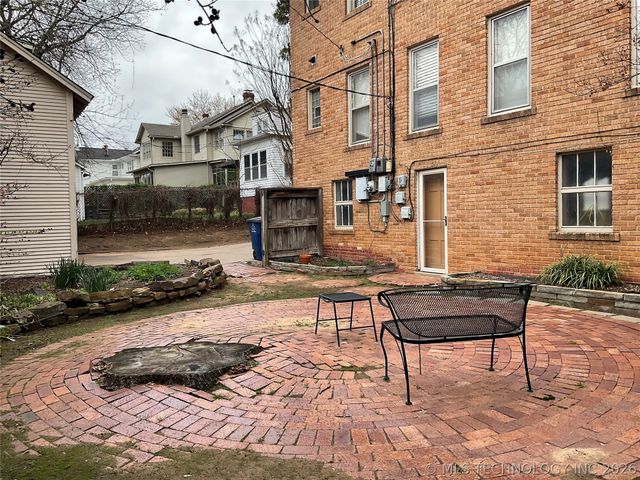 1350 E 19th Street B, Tulsa, OK 74120