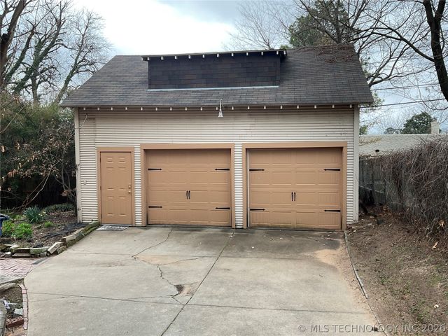 1350 E 19th Street B, Tulsa, OK 74120