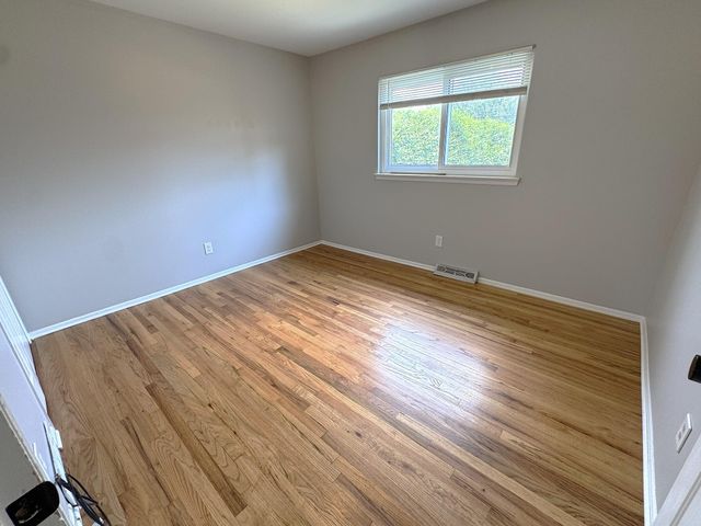 15425 Leader, Taylor, MI 48180