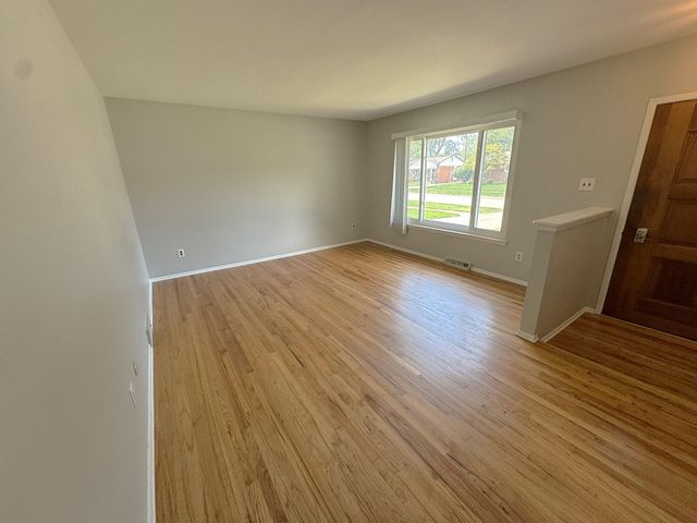 15425 Leader, Taylor, MI 48180