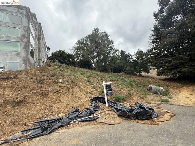 0 Sheridan, Oakland, CA 94618