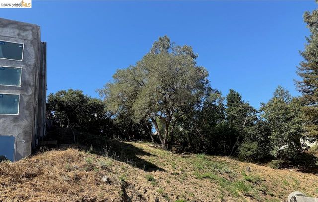 0 Sheridan, Oakland, CA 94618