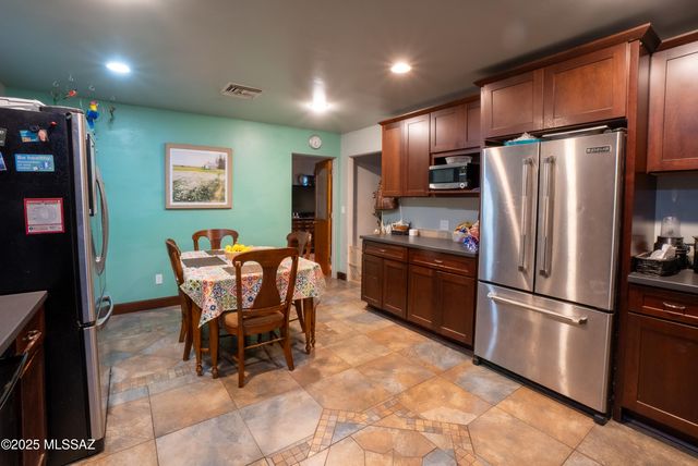 92 S 100 W, Pima, AZ 85543