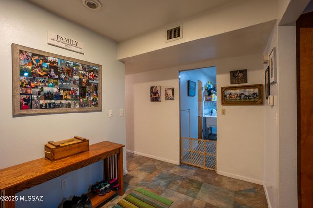 92 S 100 W, Pima, AZ 85543