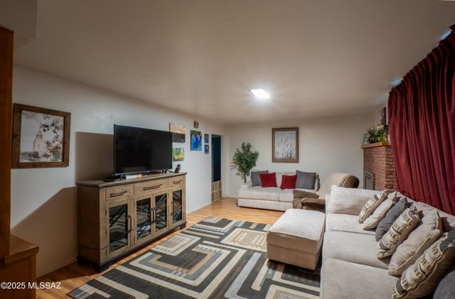 92 S 100 W, Pima, AZ 85543