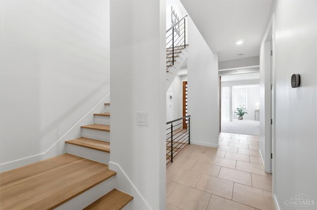 430 Oregon Street, Cincinnati, OH 45202