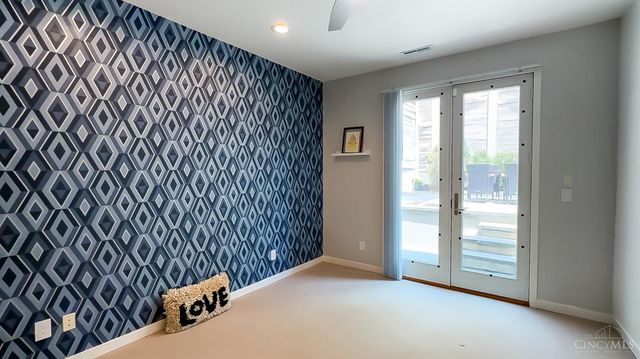 430 Oregon Street, Cincinnati, OH 45202