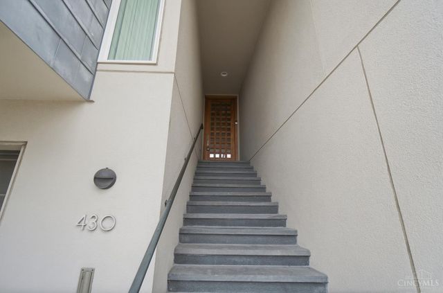 430 Oregon Street, Cincinnati, OH 45202