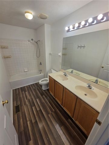 1523 Doddington Road, Kettering, OH 45409