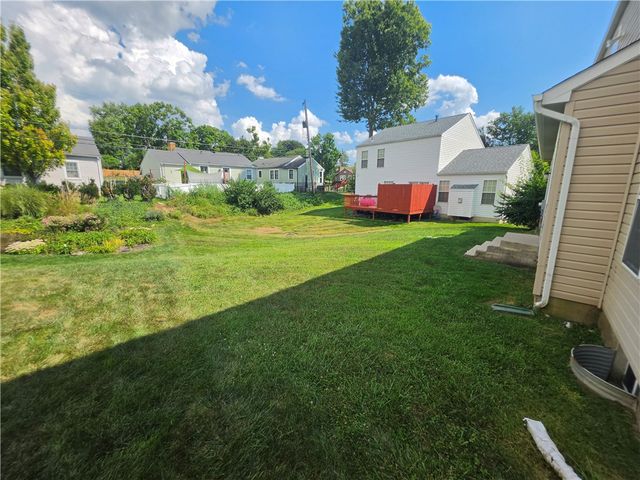 1523 Doddington Road, Kettering, OH 45409