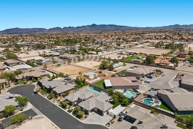 225 Saint Elmo Circle, Las Vegas, NV 89123