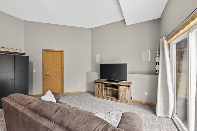 732 Marsh Drive, Delano, MN 55328