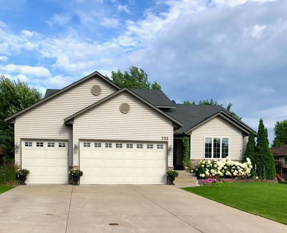 732 Marsh Drive, Delano, MN 55328