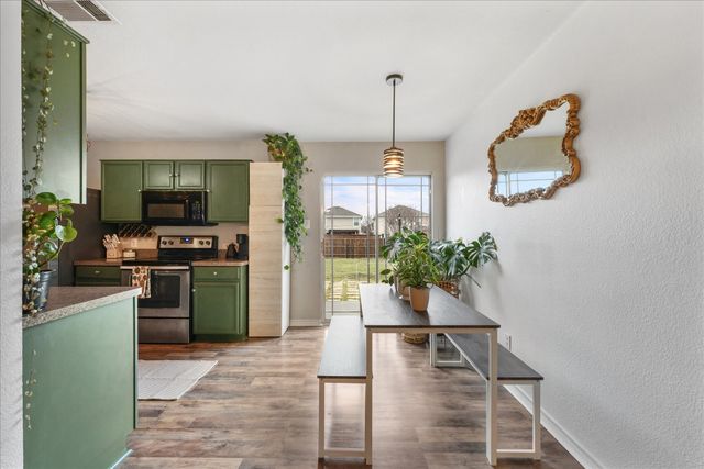 6913 Planters Row Drive, Mckinney, TX 75070