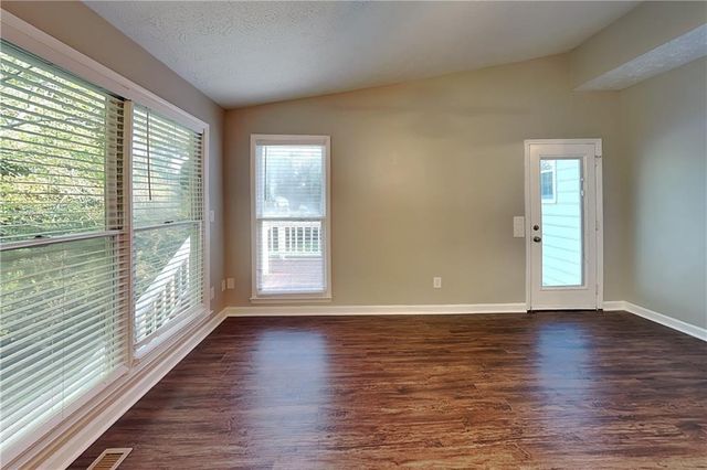 2709 Hawk Drive NE, Marietta, GA 30066