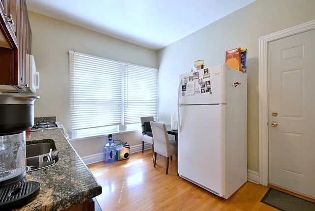 4703 W Parker Avenue, Chicago, IL 60639