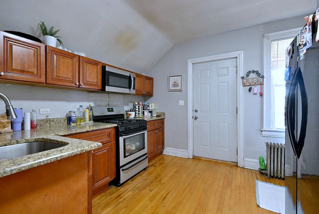 4703 W Parker Avenue, Chicago, IL 60639