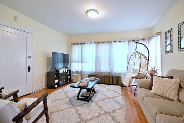 4703 W Parker Avenue, Chicago, IL 60639