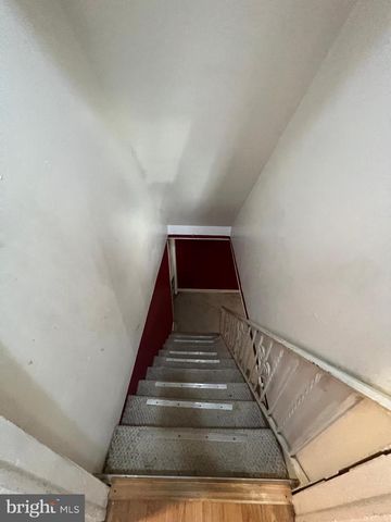 2561 BURNING TREE RD, Pennsauken, NJ 08109
