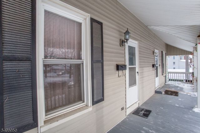 50 N Lincoln Ave, Washington Boro, NJ 07882