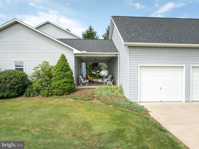 39 COLONIAL DR, Reedsville, PA 17084