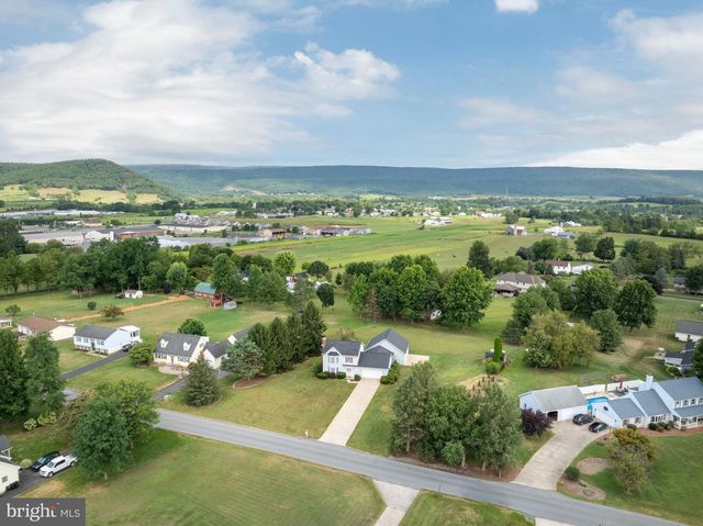 39 COLONIAL DR, Reedsville, PA 17084