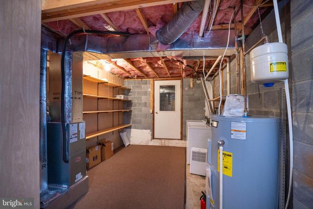 39 COLONIAL DR, Reedsville, PA 17084