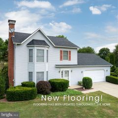 39 COLONIAL DR, Reedsville, PA 17084