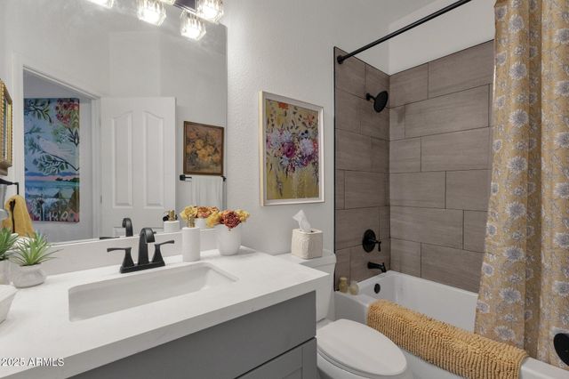 23705 S PLEASANT Way, Sun Lakes, AZ 85248