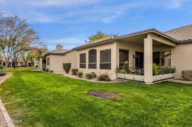 23705 S PLEASANT Way, Sun Lakes, AZ 85248