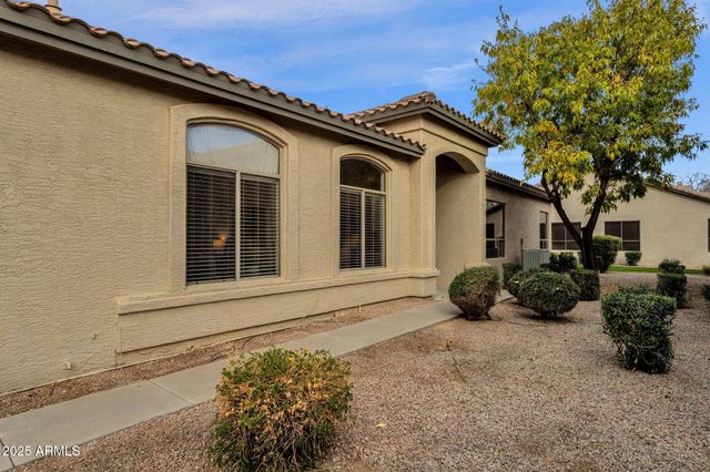 23705 S PLEASANT Way, Sun Lakes, AZ 85248