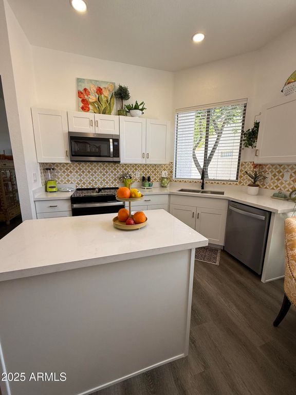 23705 S PLEASANT Way, Sun Lakes, AZ 85248