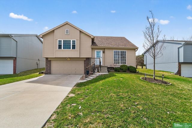 14491 Locust Street, Omaha, NE 68116