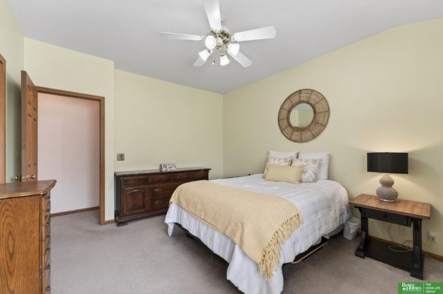 14491 Locust Street, Omaha, NE 68116