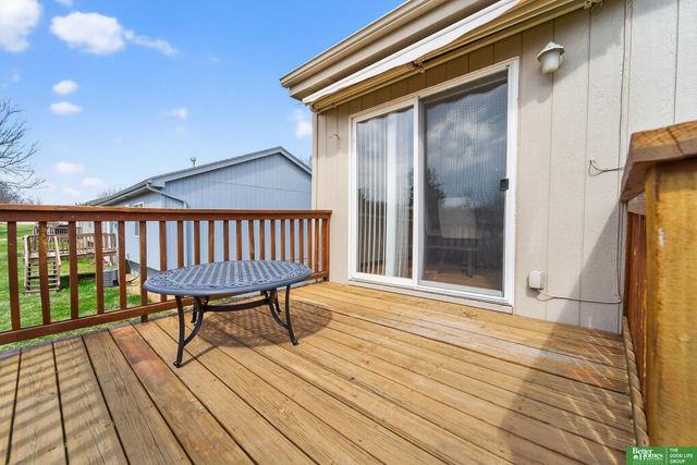 14491 Locust Street, Omaha, NE 68116