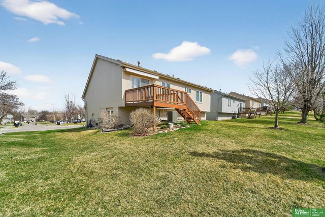 14491 Locust Street, Omaha, NE 68116