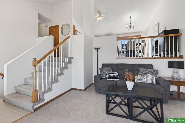 14491 Locust Street, Omaha, NE 68116