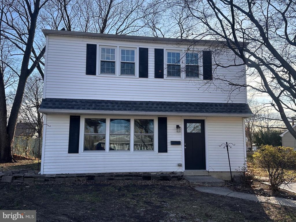 225 VELDE AVE, Pennsauken, NJ 08110