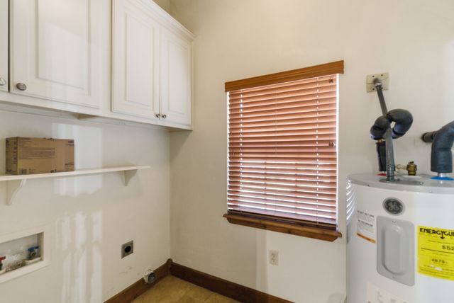 200 N Elm Lane, Tolar, TX 76476