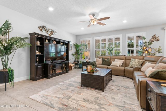 85021 MAJESTIC WALK Boulevard, Fernandina Beach, FL 32034